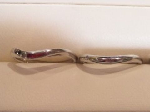 【LUCIE(ルシエ)の口コミ】 流行なども少し取り入れつつの、おしゃれでスマートなデザインのリングが…