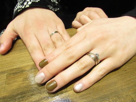 【輪-RIN-の口コミ】 他のところではないデザインで、マット感が混ざっているところや個性的な…