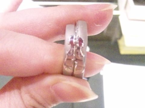 【JEWELRY  KAMATA(ジュエリーかまた)の口コミ】 一番最初に目についたのがこの楽器柄デザイン。
バイオリンを趣味でされて…
