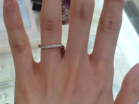 【ヴァンドーム青山(VENDOME AOYAMA)の口コミ】 元々、ウェーブラインが好みだったので、ウェブでカタログを拝見した上で…