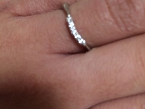 【アイプリモ(I-PRIMO)の口コミ】 結婚指輪を探している際に、アイプリモのユミダムールの可愛らしいデザイ…
