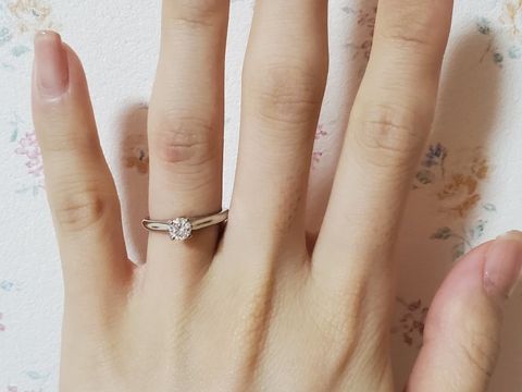 【カルティエ(Cartier)の口コミ】 カルティエで古くから受け継がれているこの品番がずっと憧れでした。シン…