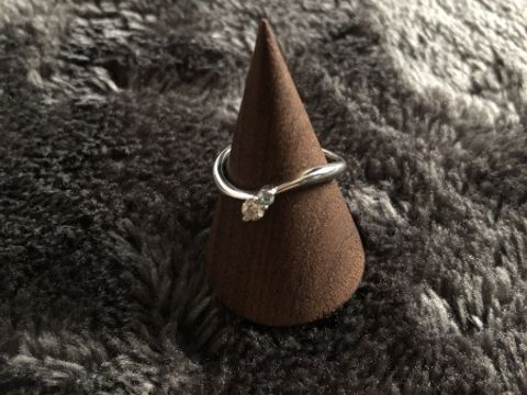 【JEWELRY STUDIO Advance(ジュエリースタジオアドバンス)の口コミ】 主人からのサプライズプレゼントなので、聞き書きです。
なかなかしっくり…