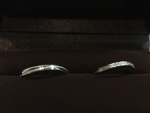 【アイプリモ(I-PRIMO)の口コミ】 リングの形です。ストレートのリングよりもウェーブのデザインで細めのリ…