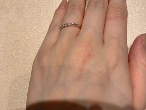 【TASAKI(タサキ)の口コミ】 上品なデザインで、華奢なものを探していました。見た目ももちろん美しい…