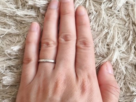 【ヴァンドーム青山(VENDOME AOYAMA)の口コミ】 シンプルで飽きの来ないデザインで、なおかつ少し可愛げのある指輪を探し…