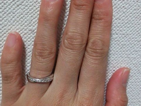 【TASAKI(タサキ)の口コミ】 一番はダイヤが入っていてきらきらとしていたこと、そしてねじれたデザイ…