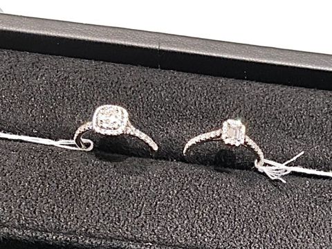 【ティファニー(Tiffany & Co.)の口コミ】 ティファニーの指輪は細く華奢で繊細なものが多いイメージがあります。こ…