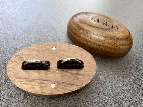 【工房　茶ぼうの口コミ】 ２人のオリジナリティを出したかったので、結婚指輪は手作りでと決めてい…