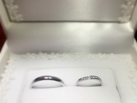 【宝寿堂(ほうじゅどう)の口コミ】 結婚指輪だったので、シンプルかつ可愛いものを探していました。サイズも…