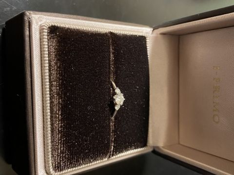 【アイプリモ(I-PRIMO)の口コミ】 指輪のデザインが豊富で、自分の手(指の細さなど)にあった指輪を選ぶこと…