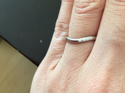 【TRECENTI(トレセンテ)の口コミ】 四六時中つけているものなので、派手すぎず指が綺麗に見えるデザインがよ…