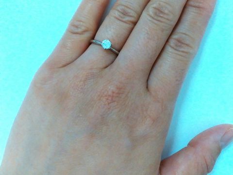 【アイプリモ(I-PRIMO)の口コミ】 可愛らしいデザインの指輪もたくさんあるのですが、あまり甘すぎるものだ…