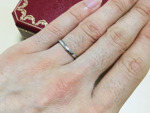 【カルティエ(Cartier)の口コミ】 私も妻もシンプルなデザインが好きだったこと、そして遊び心のあるデザイ…