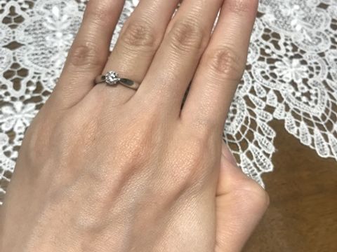 【ティファニー(Tiffany & Co.)の口コミ】 普段使いしやすい、シンプルなデザインを探していました。ダイヤモンドの…