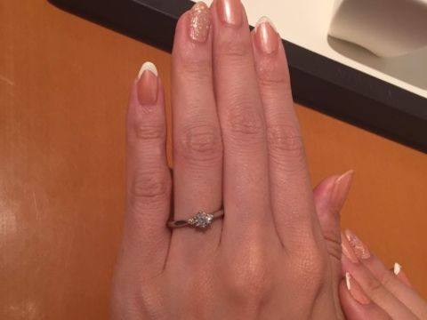 【俄(にわか)の口コミ】 デザインが綺麗で、種類が豊富なので、選ぶときに迷ってしまうくらいです…