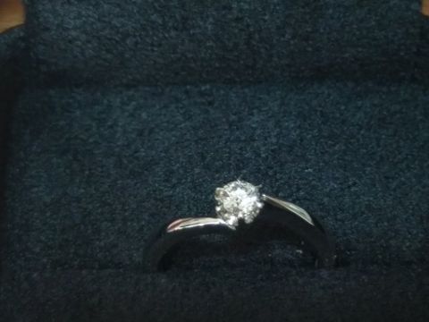 【TANZO.(鍛造指輪)の口コミ】 一度下見に行かせてもらい、卸しの会社と比較しましたが、やはりTANZO.さ…