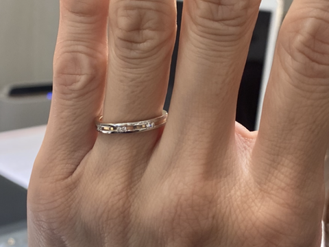 【アイプリモ(I-PRIMO)の口コミ】 ・コンビネーションの指輪は真ん中がピンクゴールドでまた、ちょうど良い…