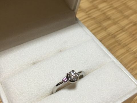 【アンジェリックフォセッテ(Angelique Fossette)の口コミ】 まずはデザインです。しかも、セミオーダーのお店なので基本のデザインを…