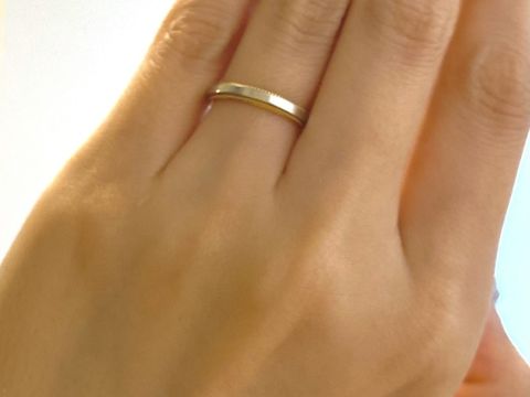 【ヴァンドーム青山(VENDOME AOYAMA)の口コミ】 もともとミルグレインのデザインで探していました。
このデザインはいろい…