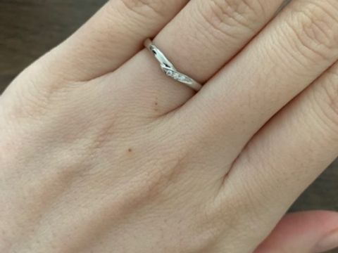 【アイプリモ(I-PRIMO)の口コミ】 まず婚約指輪から決めたので、その指輪に合う結婚指輪を提案していただき…