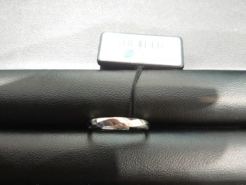 【ラザール ダイヤモンド(LAZARE DIAMOND)の口コミ】 エッジが利いた商品が多く、その中でもエッジの本数（？）が私の指と一番…