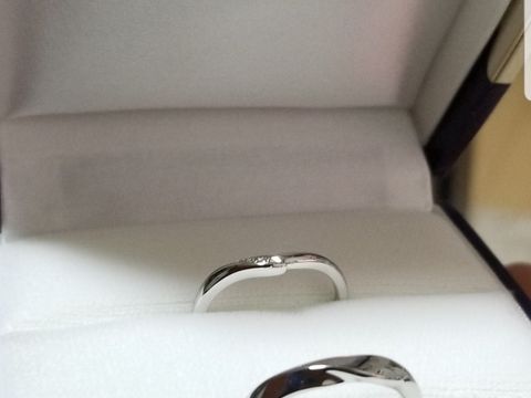 【俄(にわか)の口コミ】 指輪のデザインはもちろんのこと、京都生まれのブランドということに惹か…