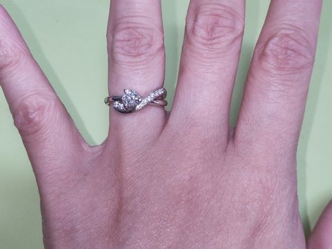 【BRILLIANCE+(ブリリアンスプラス)の口コミ】 Webサイトで見てひとめぼれしました。デザインがとても気に入ってます。 …