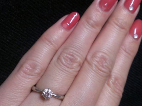 【ギンザタナカブライダル(GINZA TANAKA BRIDAL)の口コミ】 当初、婚約指輪は希望していなかったので、婚約指輪を買ってくれるとの申…