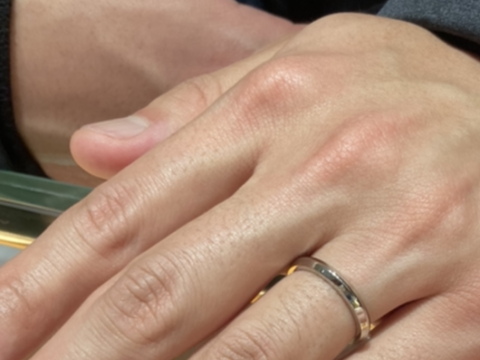 【ブルガリ(BVLGARI)の口コミ】 こちらの指輪は外周が丸ではなく、尖っているデザインです。少し変わった…