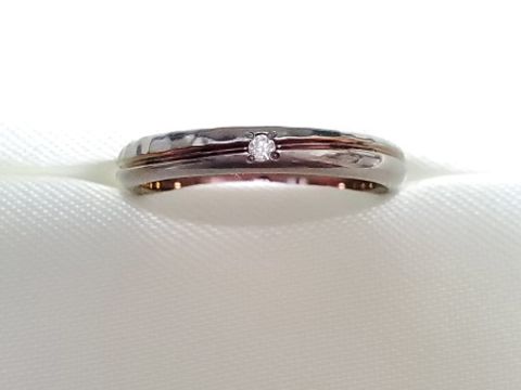 【SORA(ソラ)の口コミ】 素材はジルコニウムで、硬度も強いと聞きました。またカラーがグラデーシ…