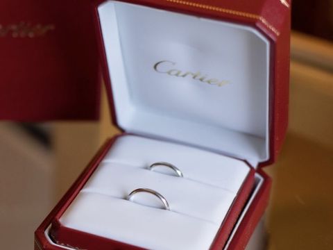 【カルティエ(Cartier)の口コミ】 ハイブランドの結婚指輪を探していたため、シンプルで男性もつけやすいカ…