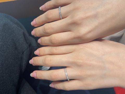 【エクセルコダイヤモンド(EXELCO DIAMOND)の口コミ】 数々のブランドの指輪を試着しましたが私はエクセルコさんの指輪が一番輝…