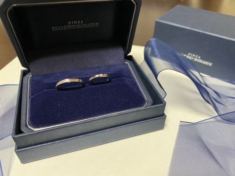 【銀座ダイヤモンドシライシの口コミ】 エバーアフターという指輪を購入しました。二人が手を取り合っている姿を…