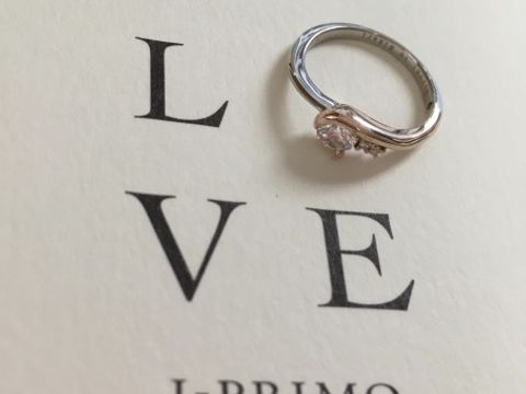 【アイプリモ(I-PRIMO)の口コミ】 婚約指輪です！という主張の強いデザインが気に入りました。ダイヤモンド…