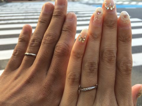 【4℃ BRIDAL(ヨンドシーブライダル)の口コミ】 結婚指輪は毎日つけるものなので、シンプルかつ飽きがこないようなデザイ…