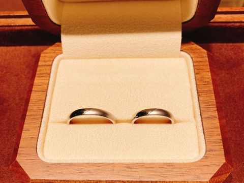 【TANZO.(鍛造指輪)の口コミ】 鍛造手法でつくられていて、非常に丈夫だという点、あとはフルオーダーな…