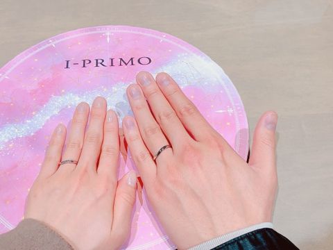 【アイプリモ(I-PRIMO)の口コミ】 ルキナ　女性の指が細く長く見えるウェーブと男性のおしゃれなウェーブ感…
