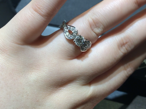 【ヴァン クリーフ＆アーペル(Van Cleef & Arpels)の口コミ】 オートクチュールの世界を表現したクチュール コレクションの指輪。洗練さ…