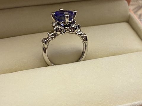 【ケイウノ ブライダル(K.UNO BRIDAL)の口コミ】 Mickey MouseとMinnie Mouseのデザインが入った物をオーダーしました。色…