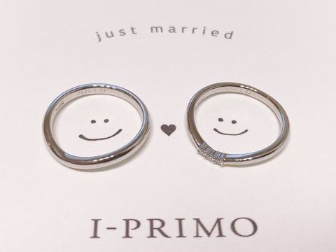 【アイプリモ(I-PRIMO)の口コミ】 私も彼も指が細いため華奢なデザインを探していました。ゆるいV字のライン…