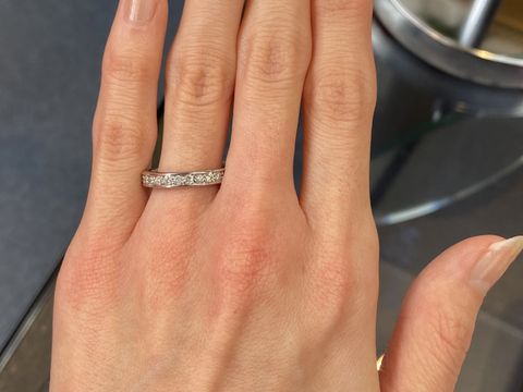 【GALA JEWELRY(ガラジュエリー)の口コミ】 ダイヤなしの普通のリングに比べてとっても華やかで、普段からいつでもダ…