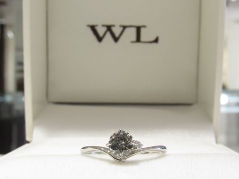 【輪-RIN-の口コミ】 ダイヤモンドでプロポーズをしたので、指輪のデザインは婚約者の好みで選…