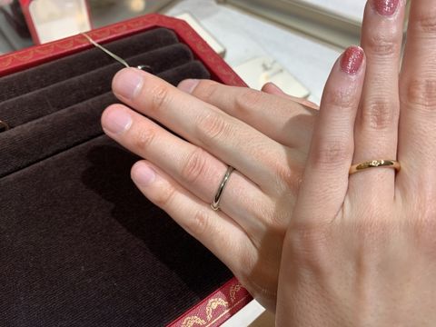 【カルティエ(Cartier)の口コミ】 普段ブランド品を身につけていないので、結婚指輪はブランドに拘ってみた…
