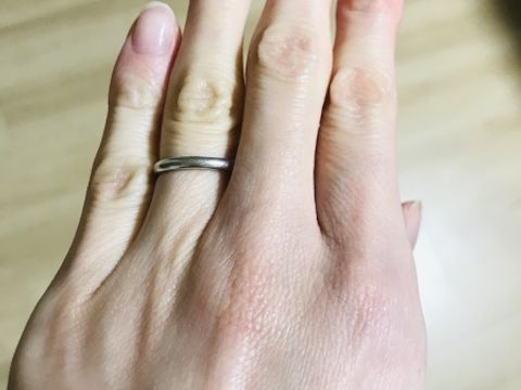 【銀座ダイヤモンドシライシの口コミ】 婚約指輪もダイヤモンドシライシで購入してもらったので、結婚指輪もこち…