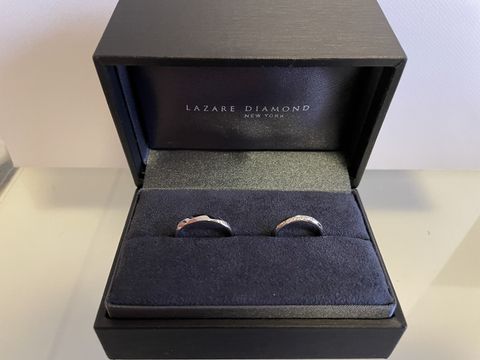 【ラザール ダイヤモンド(LAZARE DIAMOND)の口コミ】 メレダイヤのついたリングを探していて、三大カッターズのラザールダイヤ…