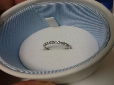 【canal4℃(カナルヨンドシー)の口コミ】 プロポーズの時に渡せるよう、夫が買ってくれていました。普段も付けたい…