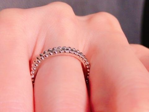 【ヴァン クリーフ＆アーペル(Van Cleef & Arpels)の口コミ】 さまざまなジュエラーから、ノーメーカーまで様々なお店へ行きましたが、…