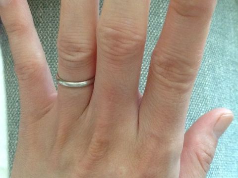 【カルティエ(Cartier)の口コミ】 最初は少し凝ったデザインの物を、と思いオリジナルデザインも頭の片隅に…