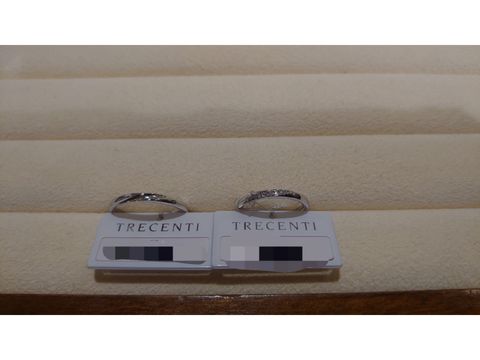 【TRECENTI(トレセンテ)の口コミ】 指輪はアレルギーに配慮された素材が使われていて、また、結婚指輪の内側…